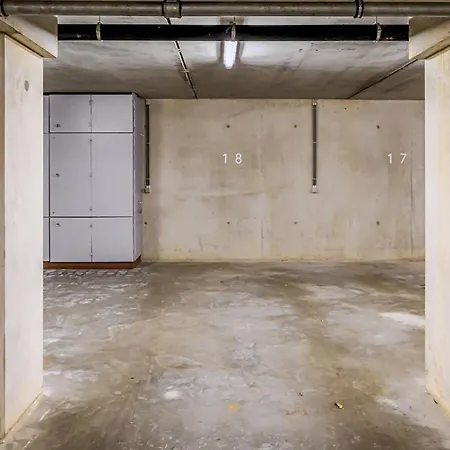 Broersbank 1, 01,03 P Apartment *